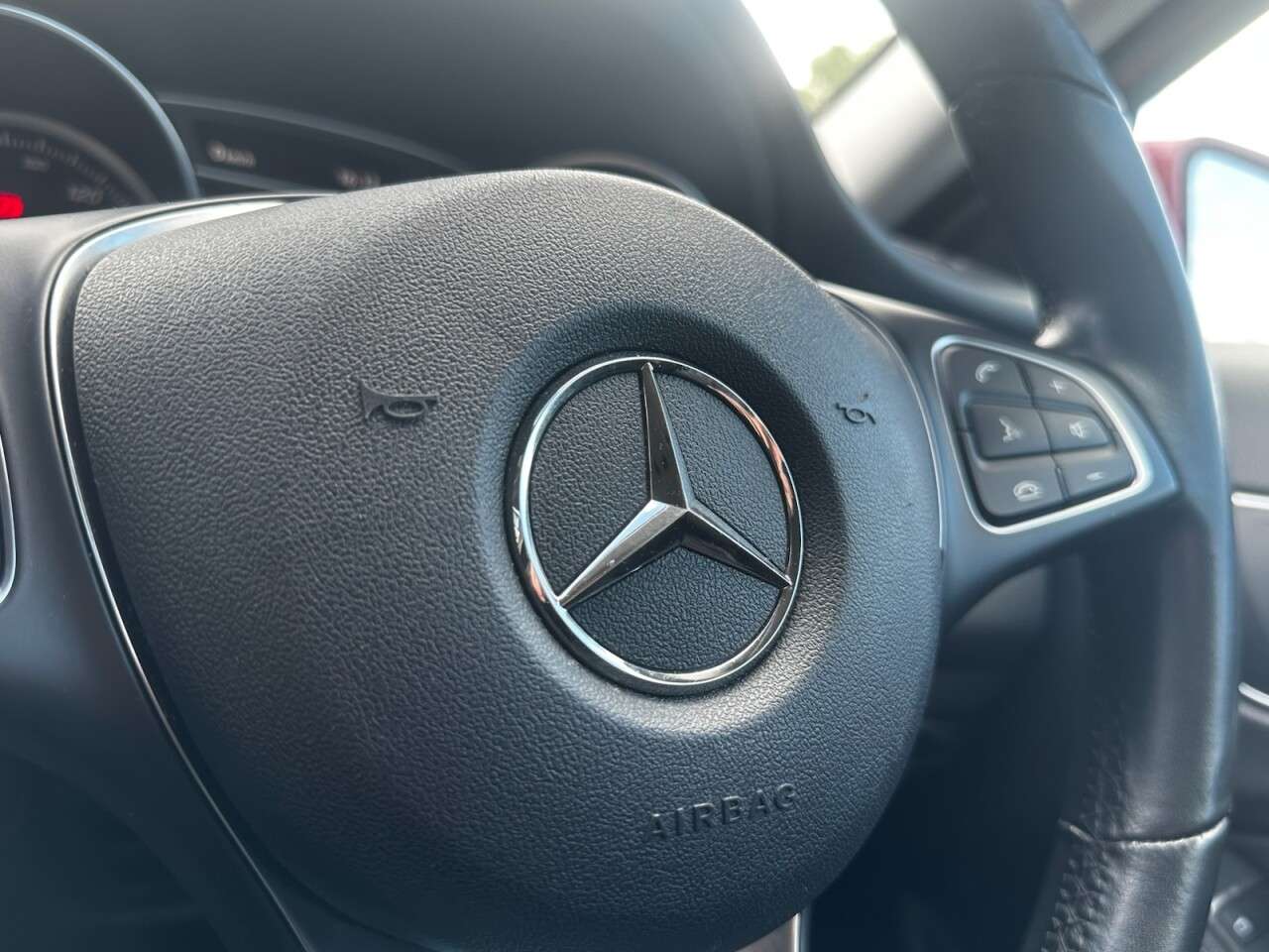 2019 MERCEDES-BENZ 180 2019 MERCEDES-BENZ 180