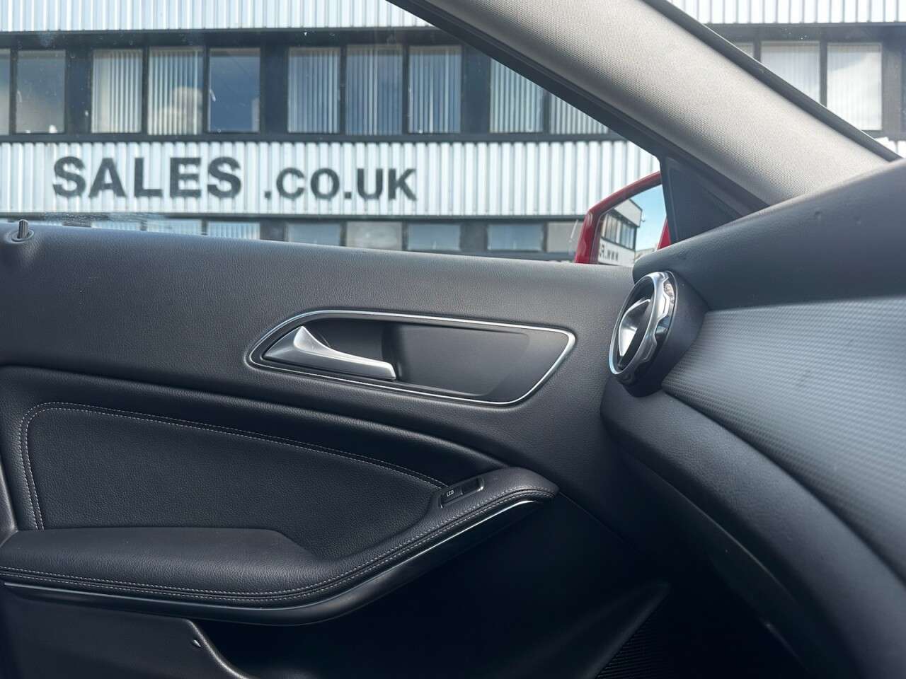 2019 MERCEDES-BENZ 180 2019 MERCEDES-BENZ 180