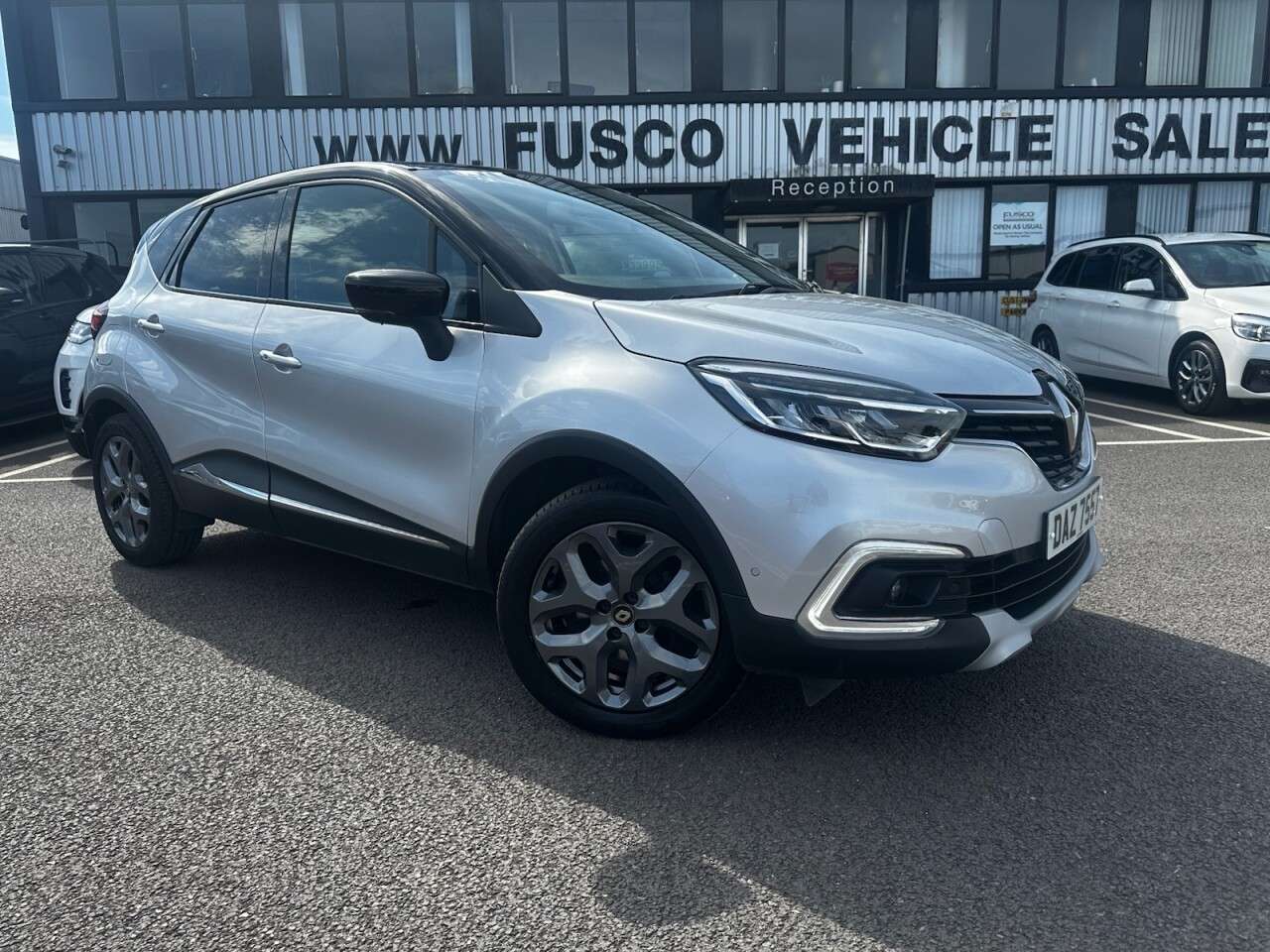 A 2019 RENAULT CAPTUR 1.5 dCi ENERGY GT Line SUV 5dr Diesel EDC Euro 6 (s/s) (90 ps) HEATED SEATS A 2019 RENAULT CAPTUR 1.5 dCi ENERGY GT Line SUV 5dr Diesel EDC Euro 6 (s/s) (90 ps) HEATED SEATS