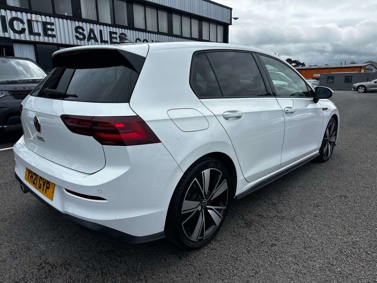 2021 VOLKSWAGEN GOLF 2021 VOLKSWAGEN GOLF