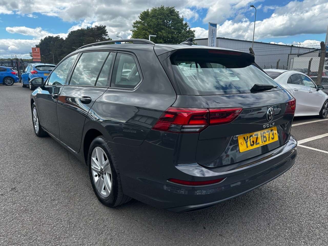 2022 VOLKSWAGEN GOLF 2022 VOLKSWAGEN GOLF