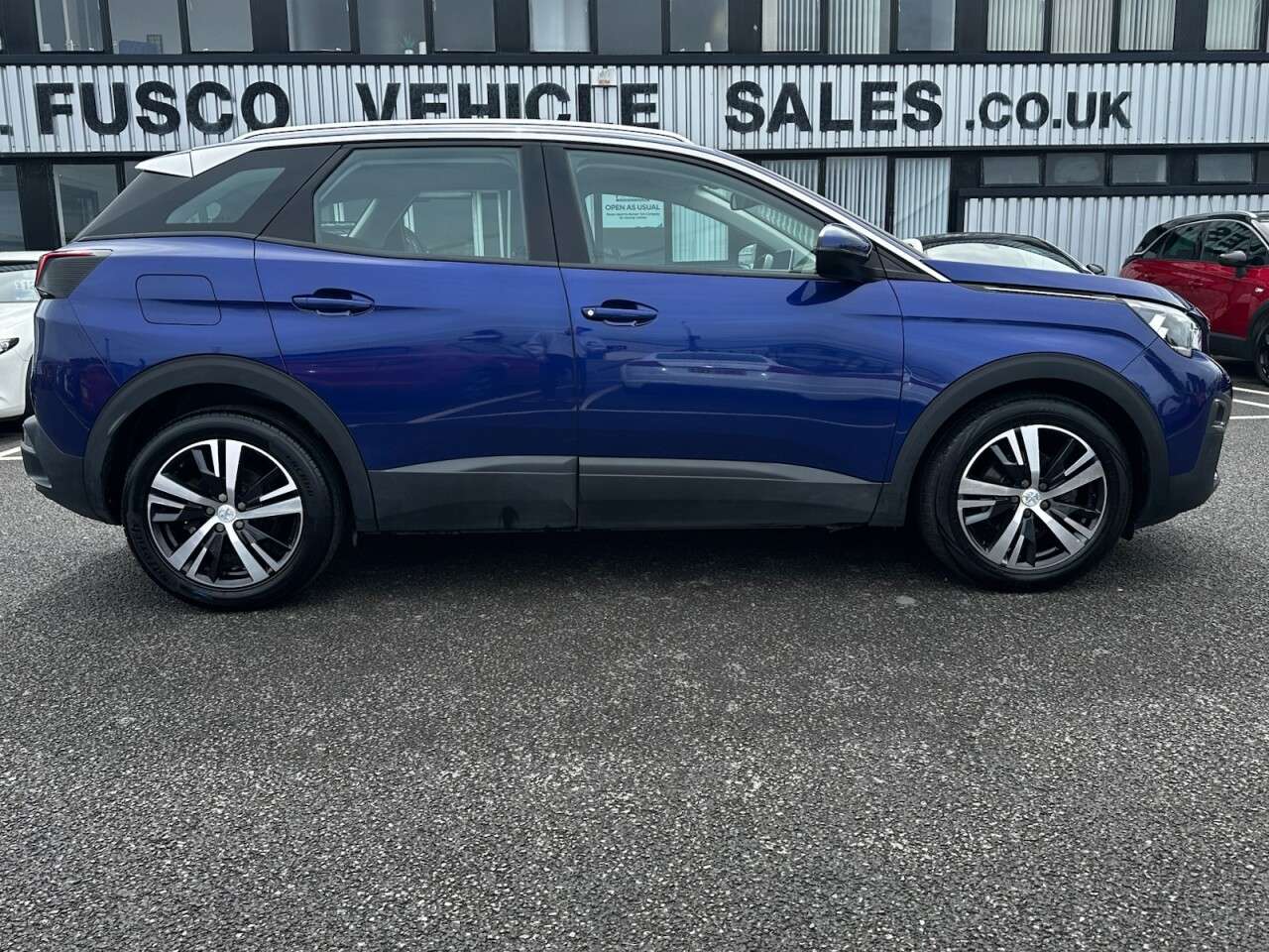 A 2019 PEUGEOT 3008 1.2 PureTech Active SUV 5dr Petrol Manual Euro 6 (s/s) (130 ps) PARKING SEN A 2019 PEUGEOT 3008 1.2 PureTech Active SUV 5dr Petrol Manual Euro 6 (s/s) (130 ps) PARKING SEN