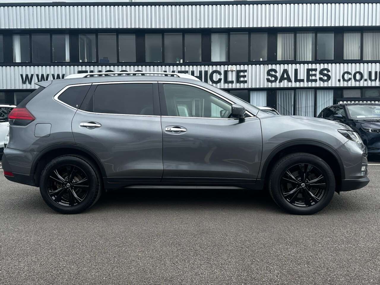 A 2021 NISSAN X-TRAIL 1.3 DIG-T N-Connecta SUV 5dr Petrol DCT Auto Euro 6 (s/s) (158 ps) 360° A 2021 NISSAN X-TRAIL 1.3 DIG-T N-Connecta SUV 5dr Petrol DCT Auto Euro 6 (s/s) (158 ps) 360°