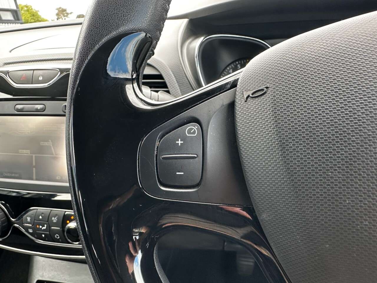 2016 RENAULT CAPTUR 2016 RENAULT CAPTUR