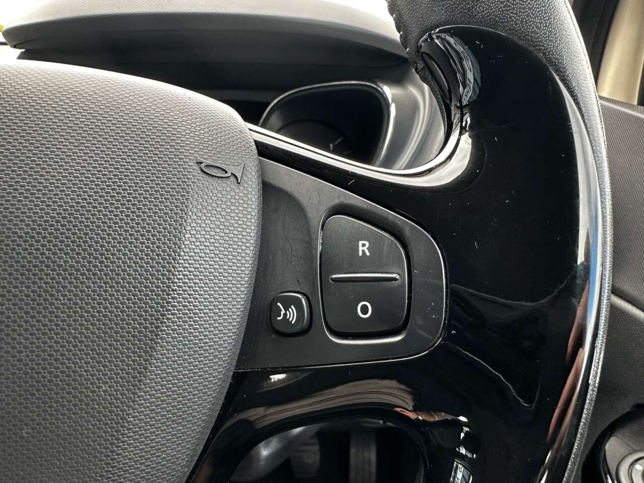 2016 RENAULT CAPTUR 2016 RENAULT CAPTUR