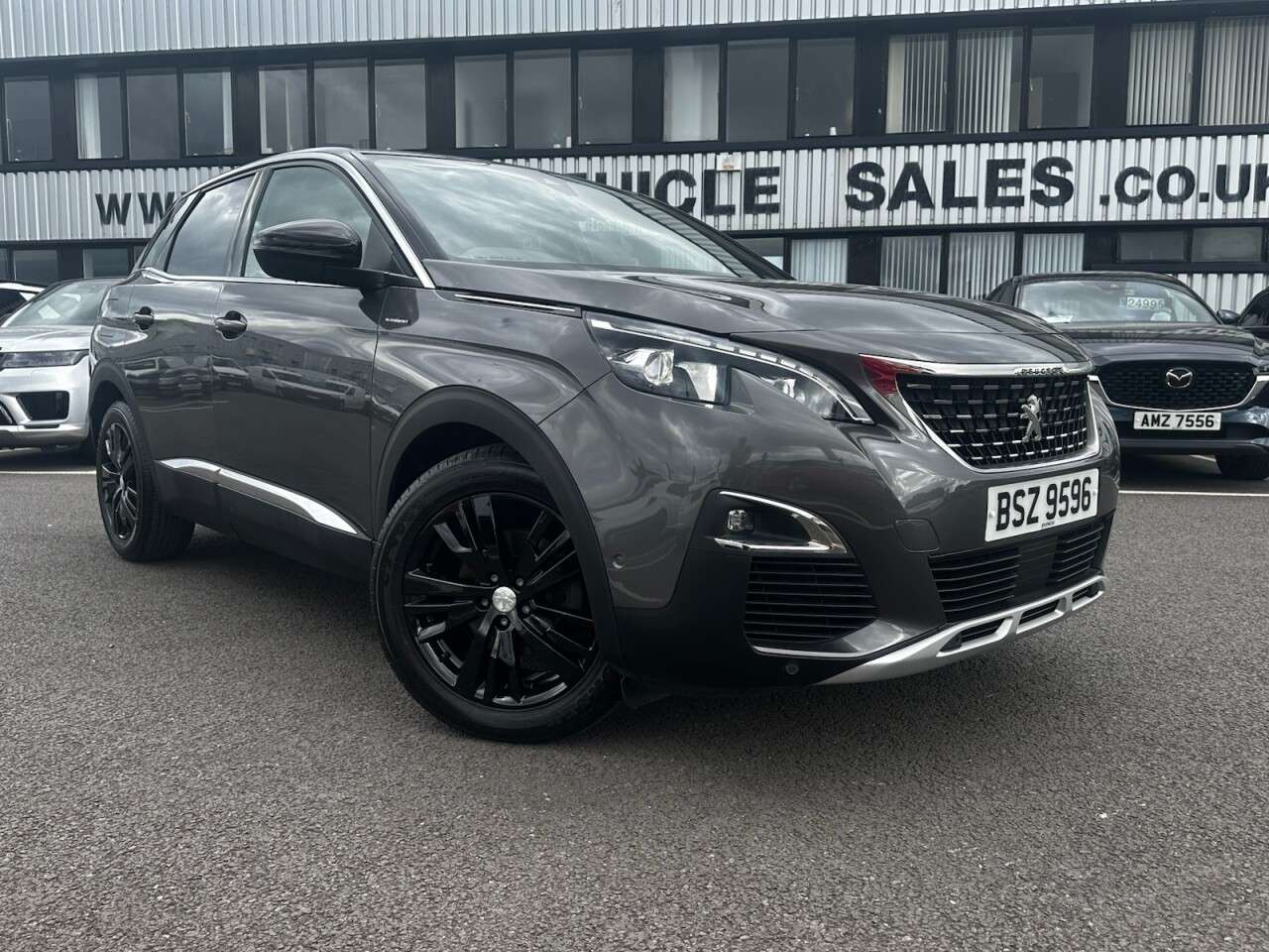 A 2018 PEUGEOT 3008 1.2 PureTech GT Line SUV 5dr Petrol Manual Euro 6 (s/s) (130 ps) APPLE CARP A 2018 PEUGEOT 3008 1.2 PureTech GT Line SUV 5dr Petrol Manual Euro 6 (s/s) (130 ps) APPLE CARP