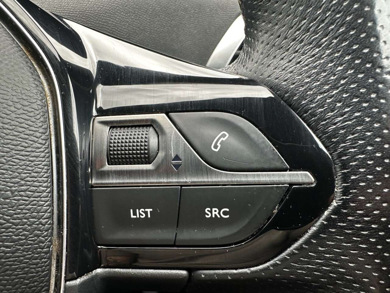 2018 PEUGEOT 3008 2018 PEUGEOT 3008
