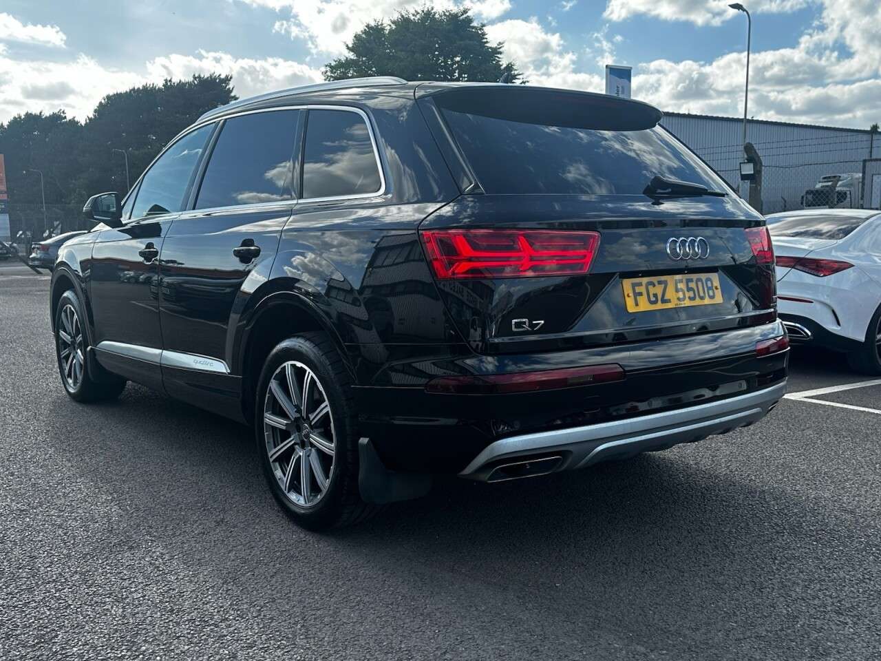 2017 AUDI Q7 2017 AUDI Q7