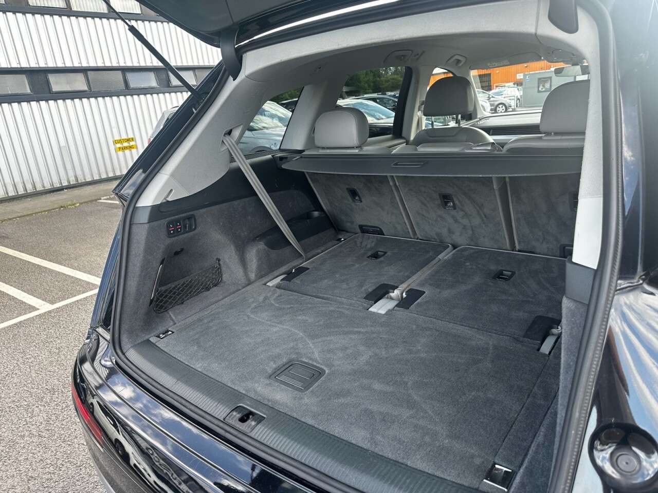 2017 AUDI Q7 2017 AUDI Q7