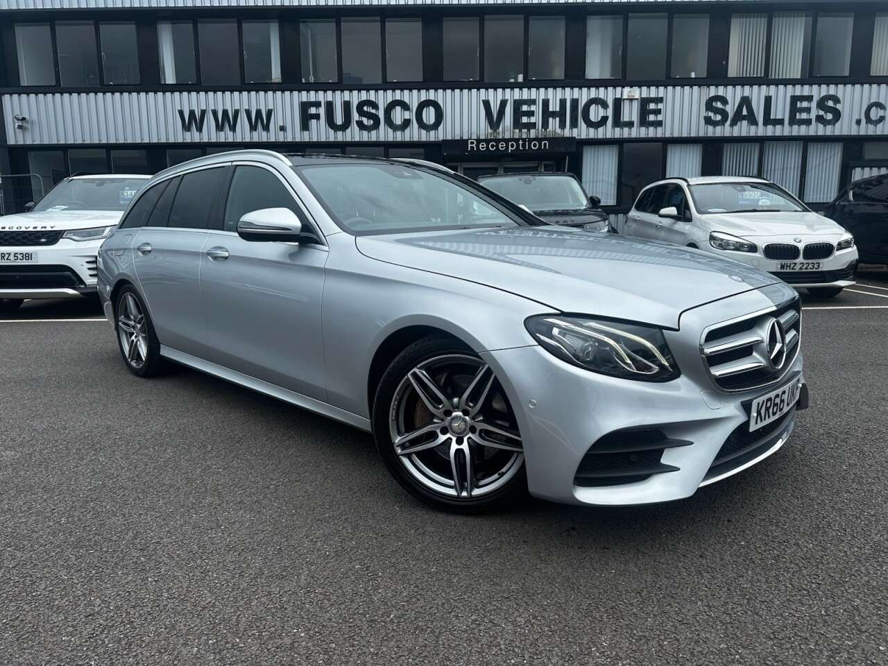 A 2017 MERCEDES-BENZ E-CLASS 2.0 E220d AMG Line (Premium) Estate 5dr Diesel G-Tronic+ Euro 6 (s/s) (194 A 2017 MERCEDES-BENZ E-CLASS 2.0 E220d AMG Line (Premium) Estate 5dr Diesel G-Tronic+ Euro 6 (s/s) (194