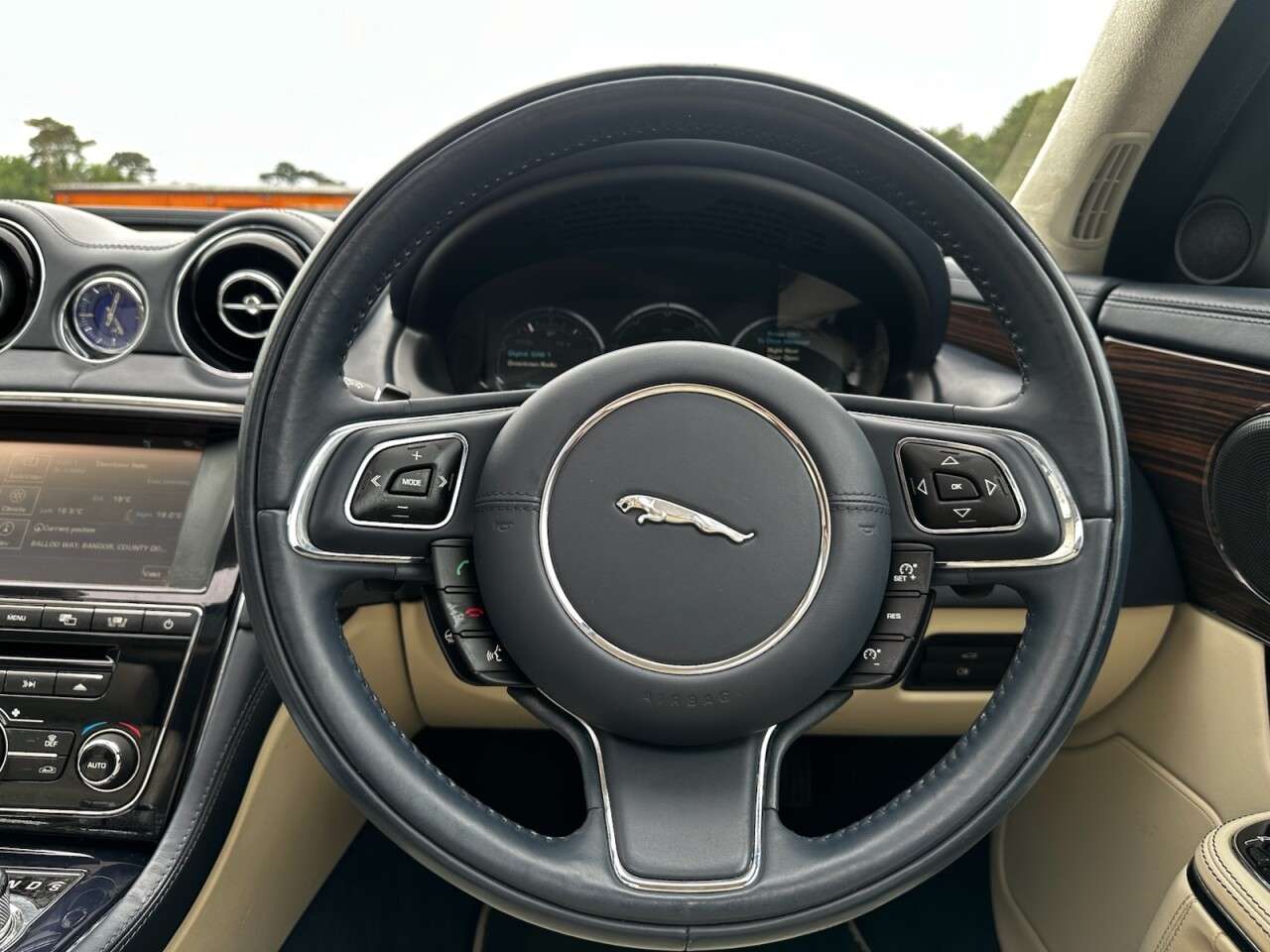 2012 JAGUAR XJ 2012 JAGUAR XJ