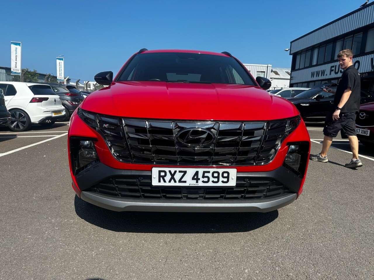 A 2022 HYUNDAI TUCSON 1.6 h T-GDi N Line SUV 5dr Petrol Hybrid Auto Euro 6 (s/s) (230 ps) REVERSI A 2022 HYUNDAI TUCSON 1.6 h T-GDi N Line SUV 5dr Petrol Hybrid Auto Euro 6 (s/s) (230 ps) REVERSI