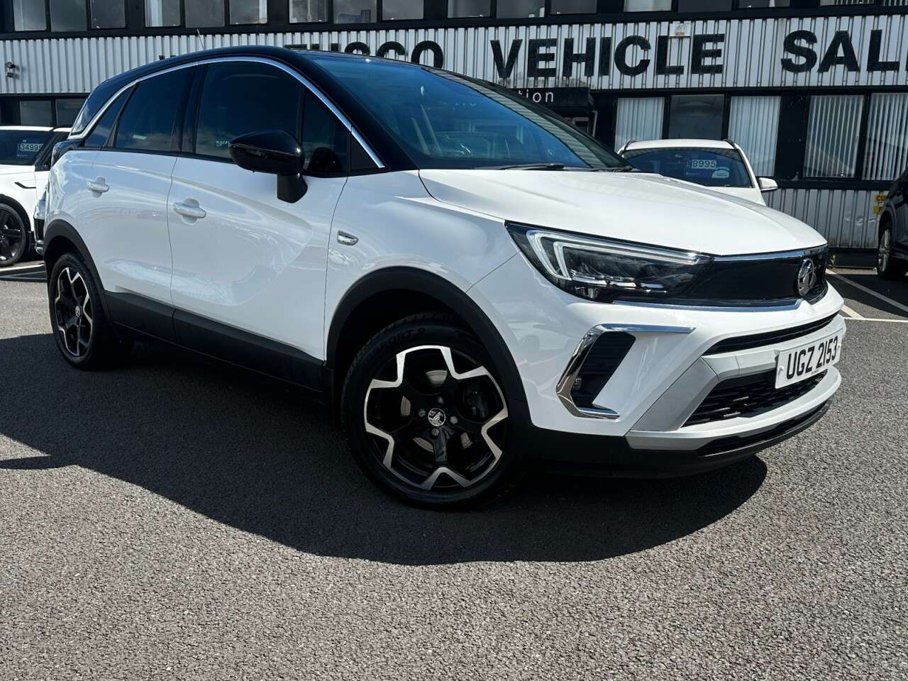 A 2021 VAUXHALL CROSSLAND 1.2 Turbo Elite Nav SUV 5dr Petrol Auto Euro 6 (s/s) (130 ps) HEATED SEATS, A 2021 VAUXHALL CROSSLAND 1.2 Turbo Elite Nav SUV 5dr Petrol Auto Euro 6 (s/s) (130 ps) HEATED SEATS,