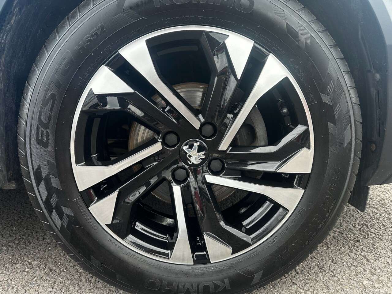 A 2022 PEUGEOT 2008 1.2 PureTech GT SUV 5dr Petrol EAT Euro 6 (s/s) (130 ps) FULL SERVICE HISTO A 2022 PEUGEOT 2008 1.2 PureTech GT SUV 5dr Petrol EAT Euro 6 (s/s) (130 ps) FULL SERVICE HISTO