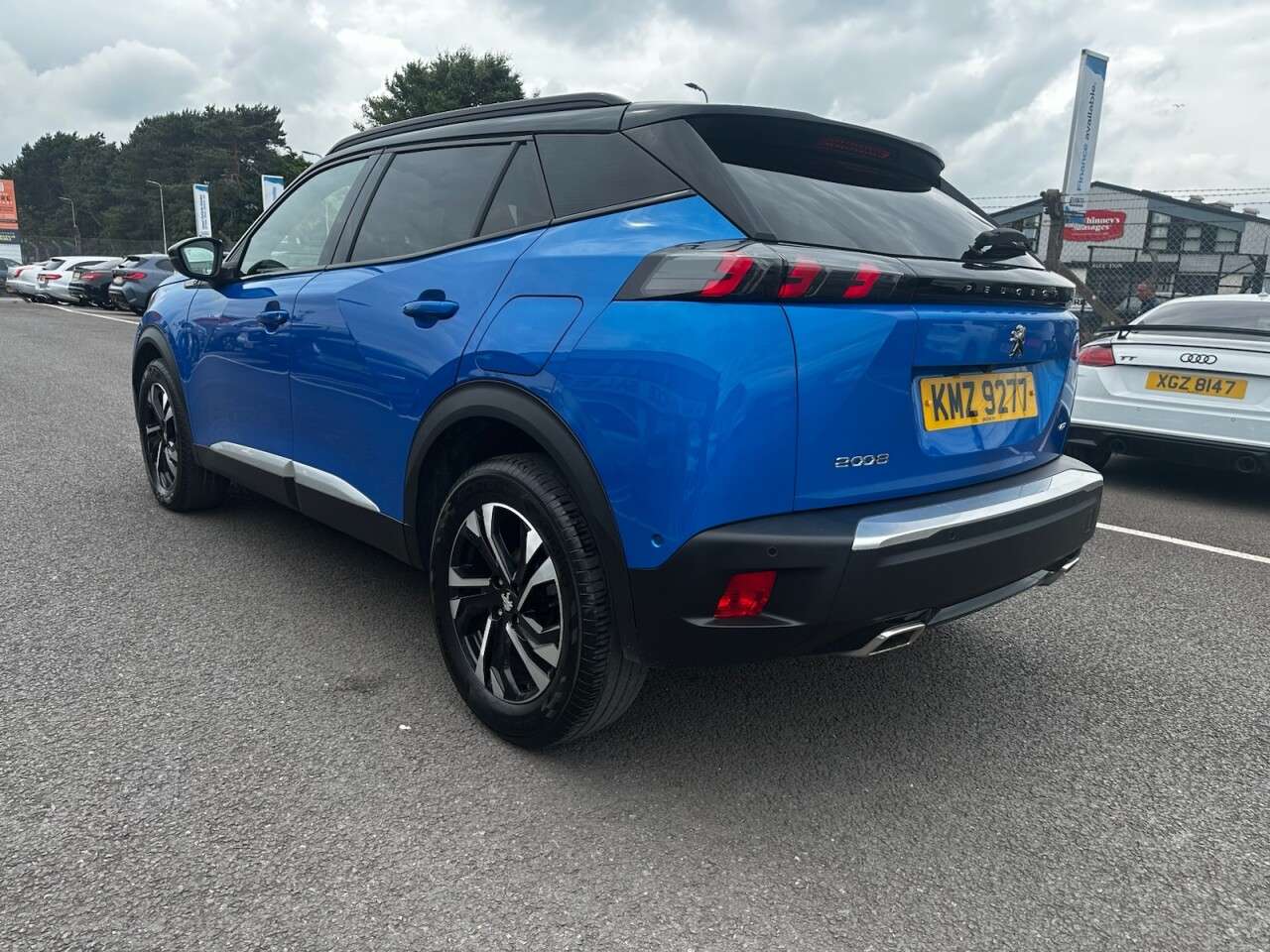 2022 PEUGEOT 2008 2022 PEUGEOT 2008