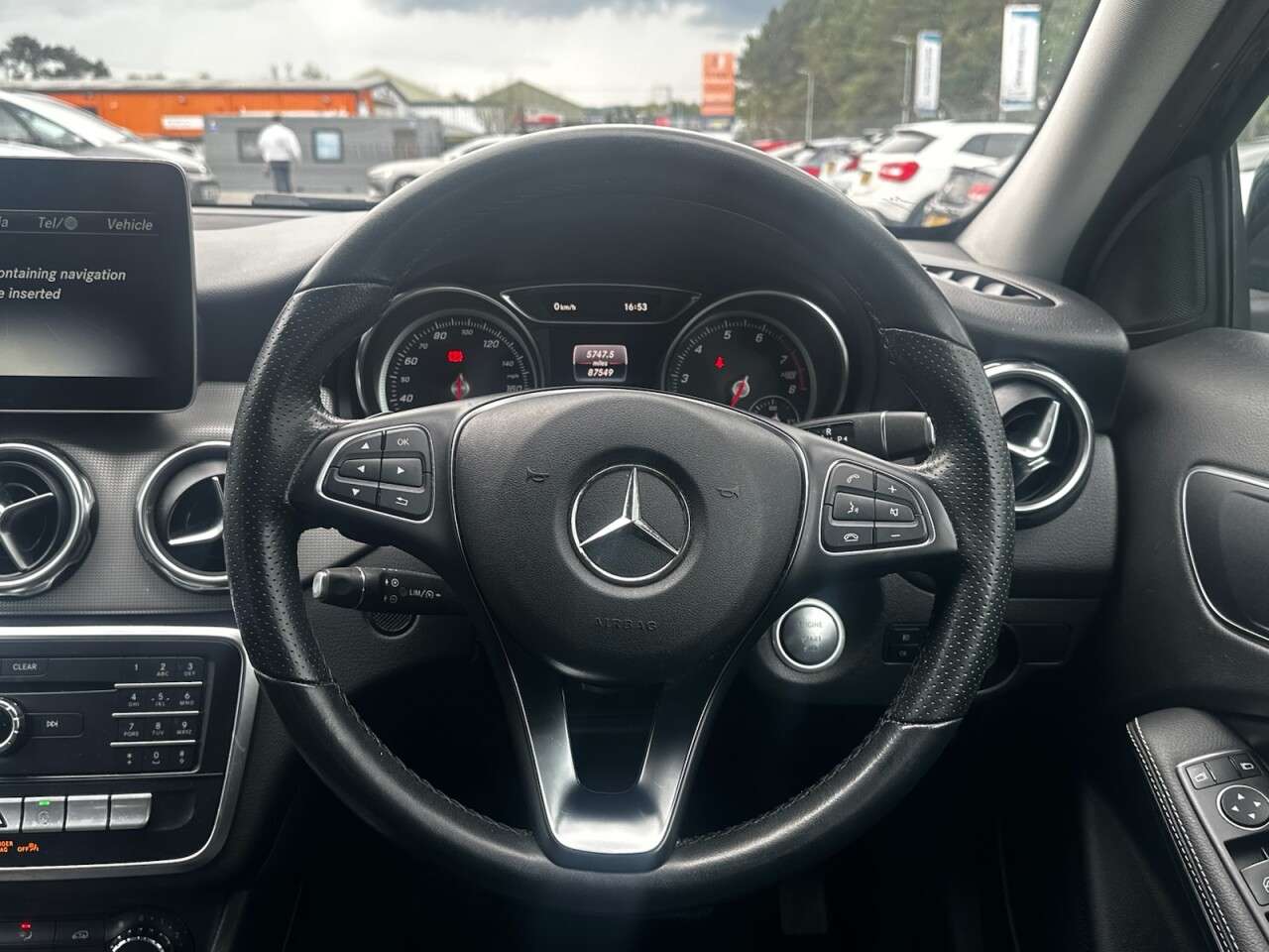 2020 MERCEDES-BENZ 180 2020 MERCEDES-BENZ 180