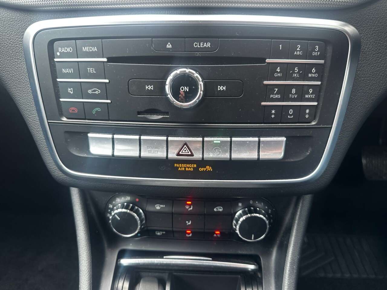 2020 MERCEDES-BENZ 180 2020 MERCEDES-BENZ 180