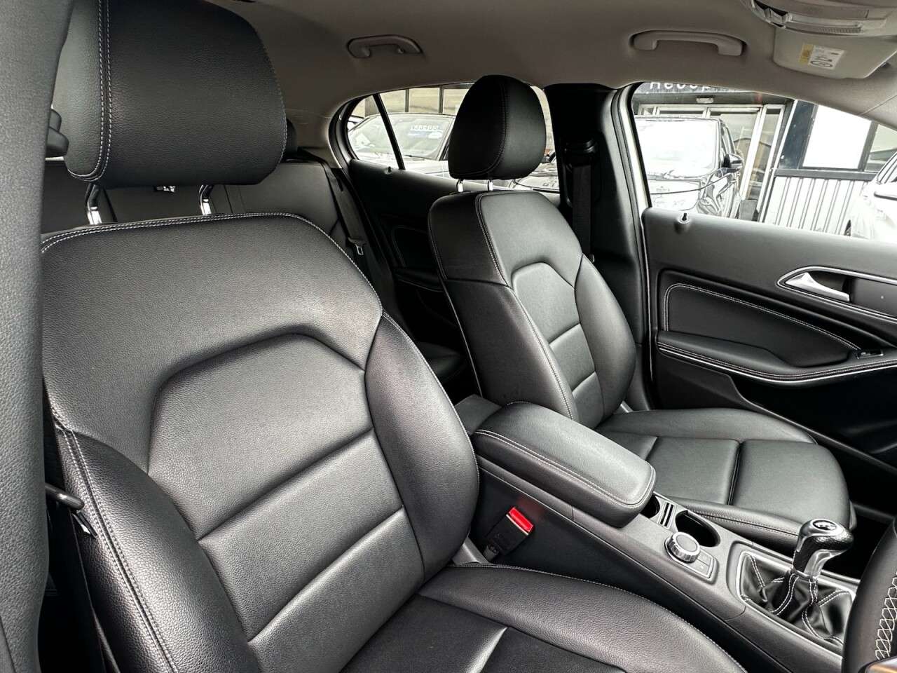 2017 MERCEDES-BENZ 180 2017 MERCEDES-BENZ 180