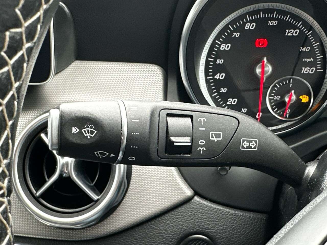 2017 MERCEDES-BENZ 180 2017 MERCEDES-BENZ 180