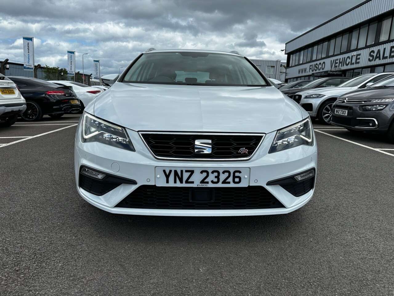A 2018 SEAT LEON 2.0 TSI FR Sport ST 5dr Petrol DSG Euro 6 (s/s) (190 ps) APPLE CARPLAY, AND A 2018 SEAT LEON 2.0 TSI FR Sport ST 5dr Petrol DSG Euro 6 (s/s) (190 ps) APPLE CARPLAY, AND