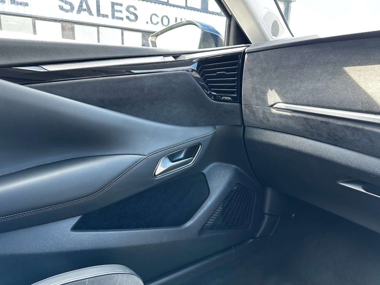 2024 DS AUTOMOBILES DS 4 2024 DS AUTOMOBILES DS 4