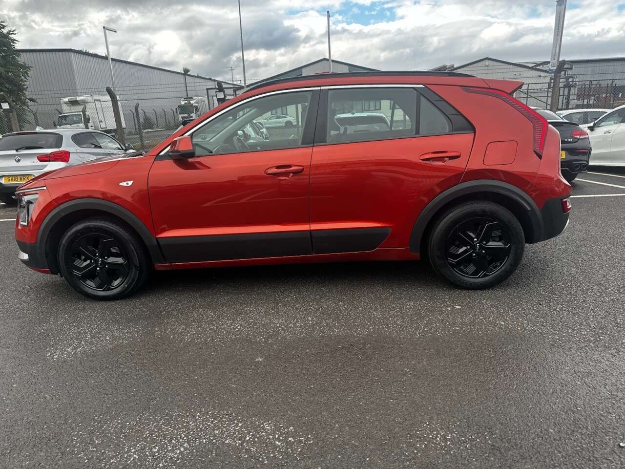 A 2023 KIA NIRO 1.6h GDi 2 SUV 5dr Petrol Hybrid DCT Euro 6 (s/s) (139 bhp) REVERSING CAMER A 2023 KIA NIRO 1.6h GDi 2 SUV 5dr Petrol Hybrid DCT Euro 6 (s/s) (139 bhp) REVERSING CAMER