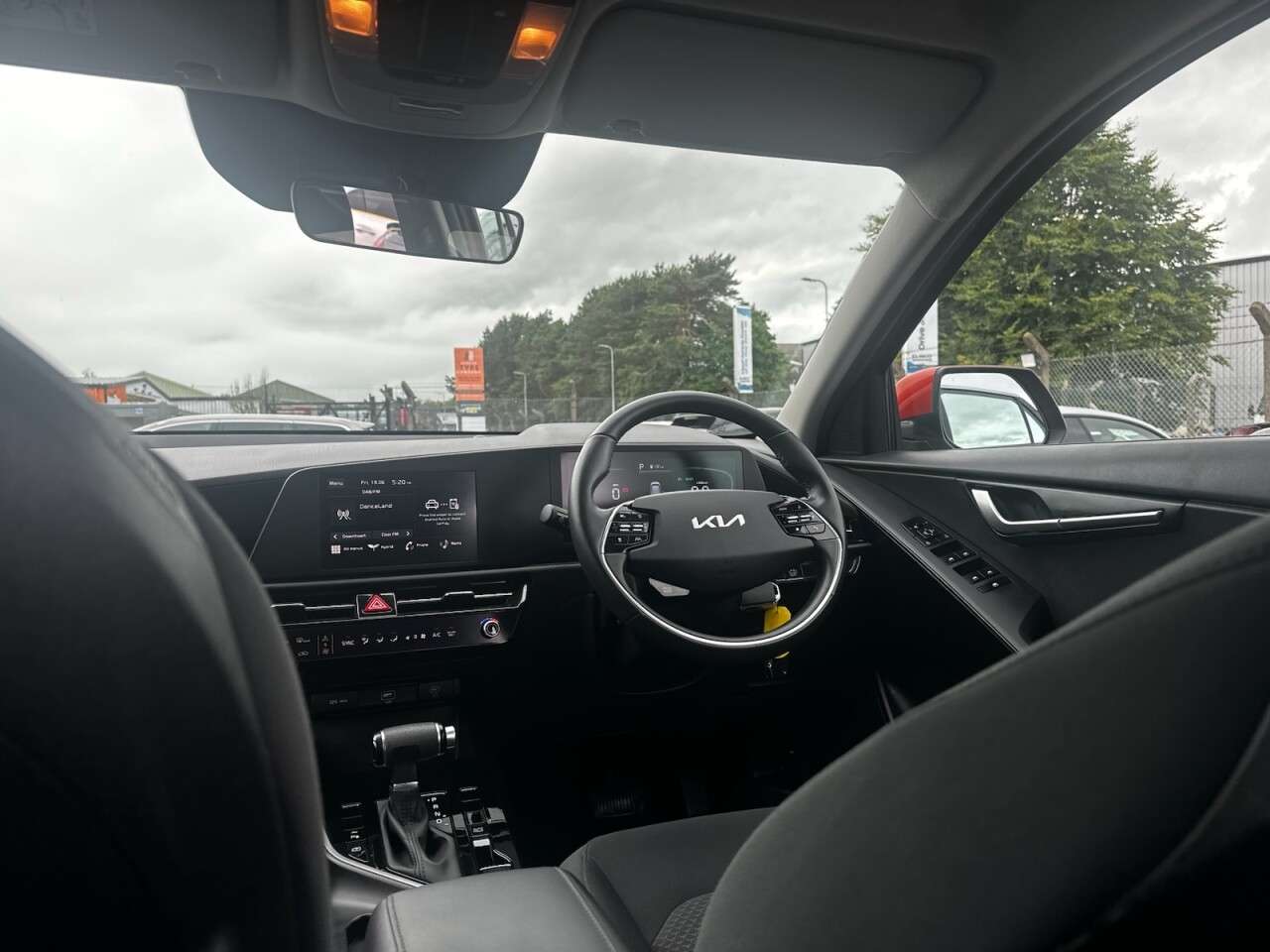 2023 KIA NIRO 2023 KIA NIRO