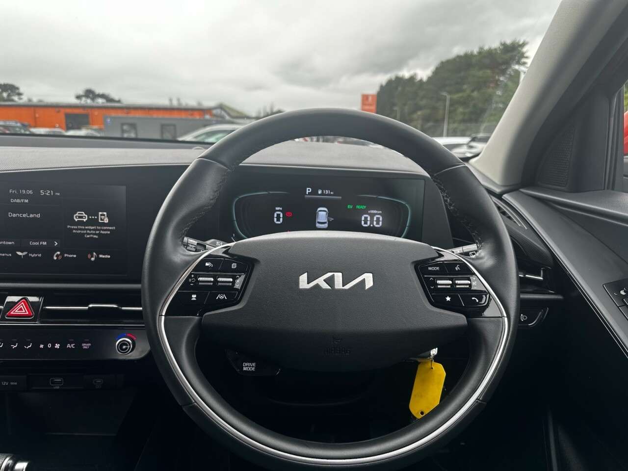 2023 KIA NIRO 2023 KIA NIRO