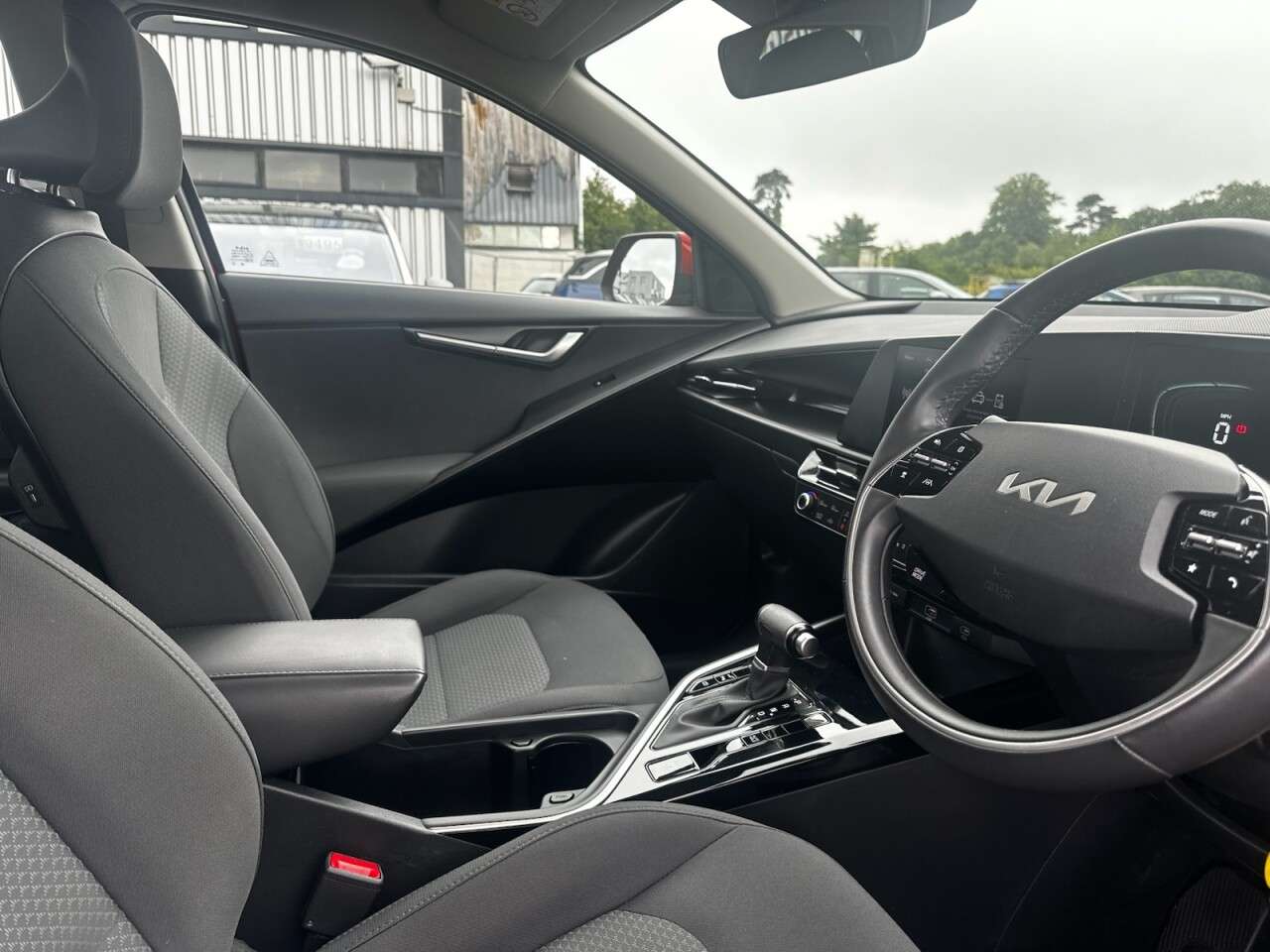 2023 KIA NIRO 2023 KIA NIRO