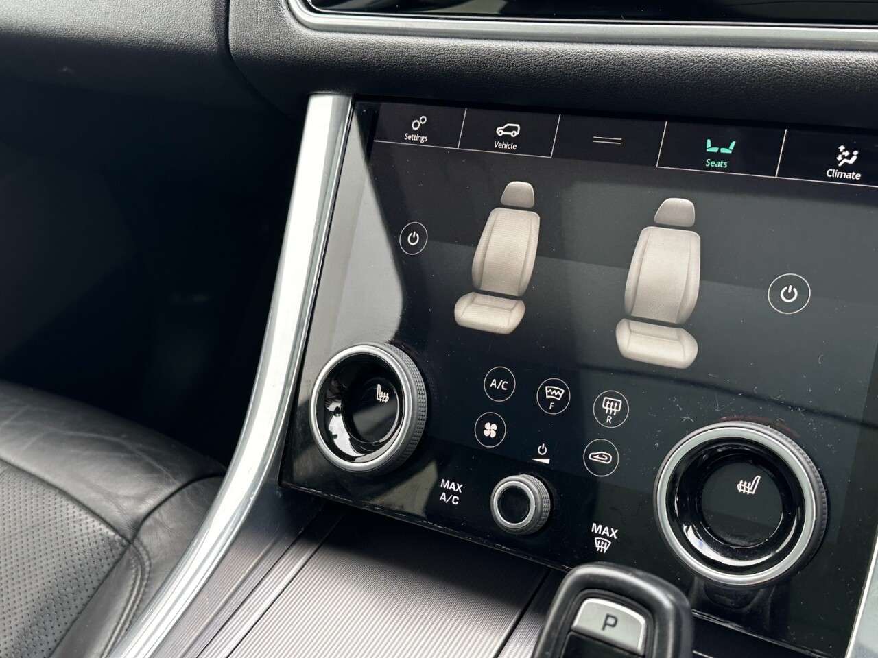 2018 LAND ROVER RANGE ROVER SPORT 2018 LAND ROVER RANGE ROVER SPORT