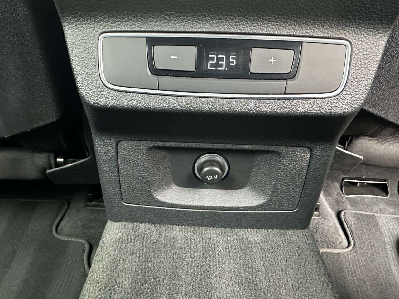 2022 AUDI Q5 2022 AUDI Q5