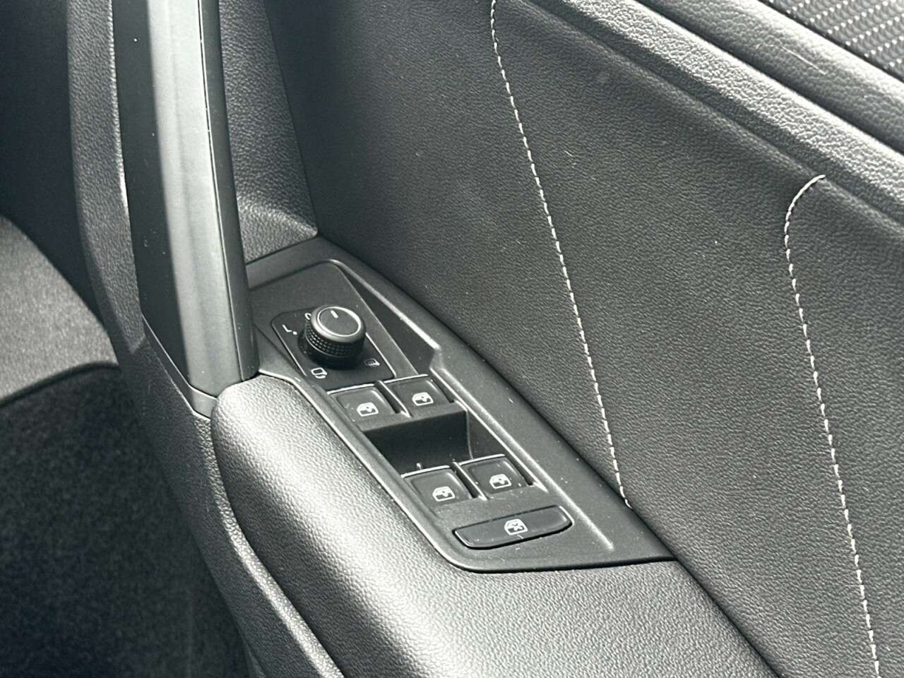 2023 VOLKSWAGEN TIGUAN 2023 VOLKSWAGEN TIGUAN