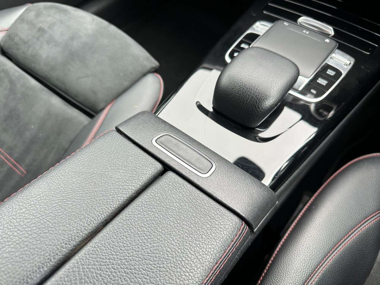 2019 MERCEDES-BENZ A CLASS 2019 MERCEDES-BENZ A CLASS