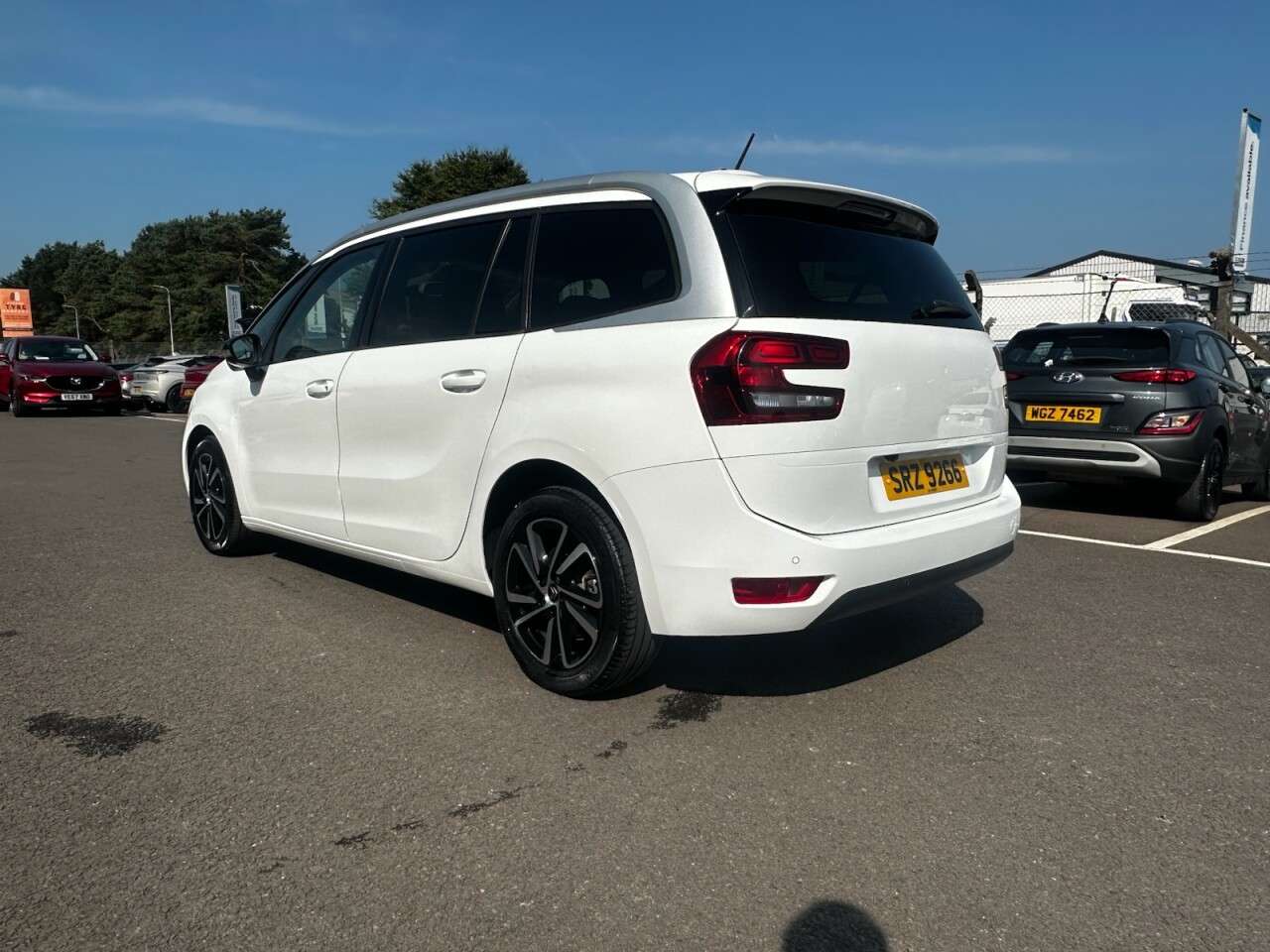A 2022 CITROEN GRAND C4 SPACETOURER 1.2 PureTech Sense MPV 5dr Petrol EAT8 Euro 6 (s/s) (130 ps) 7 SEATS, REVER A 2022 CITROEN GRAND C4 SPACETOURER 1.2 PureTech Sense MPV 5dr Petrol EAT8 Euro 6 (s/s) (130 ps) 7 SEATS, REVER