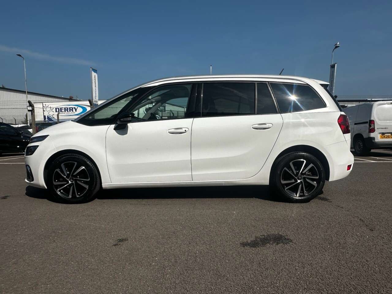 2022 CITROEN GRAND C4 SPACETOURER 2022 CITROEN GRAND C4 SPACETOURER