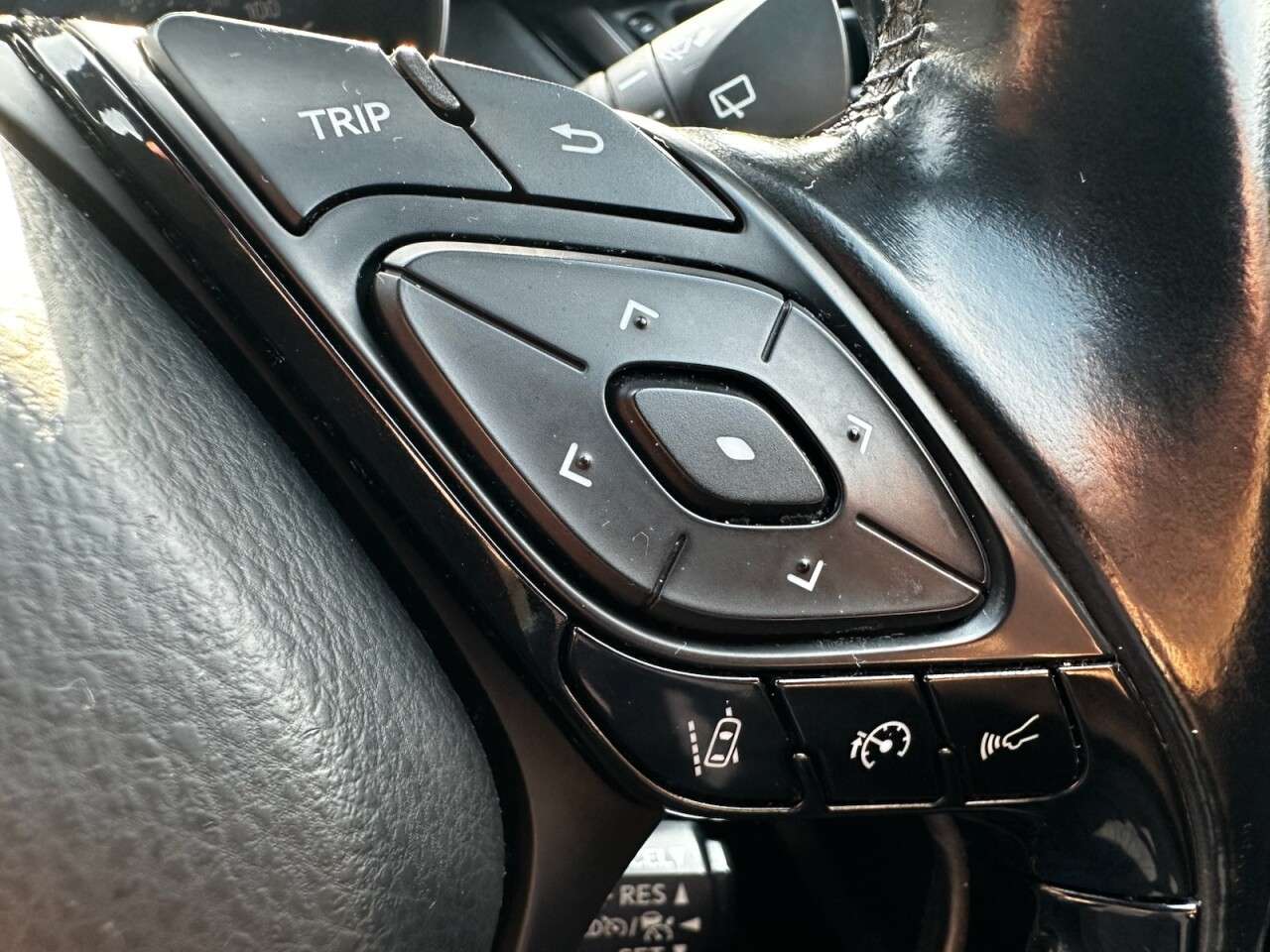 2017 TOYOTA C-HR 2017 TOYOTA C-HR