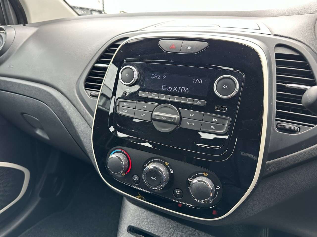 2018 RENAULT CAPTUR 2018 RENAULT CAPTUR