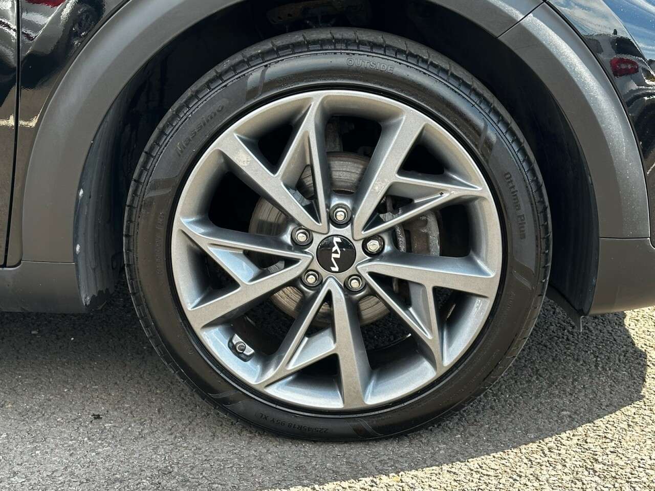 A 2022 KIA NIRO 1.6 GDi 3 SUV 5dr Petrol Hybrid DCT Euro 6 (s/s) (139 bhp) GOOD SERVICE HIS A 2022 KIA NIRO 1.6 GDi 3 SUV 5dr Petrol Hybrid DCT Euro 6 (s/s) (139 bhp) GOOD SERVICE HIS