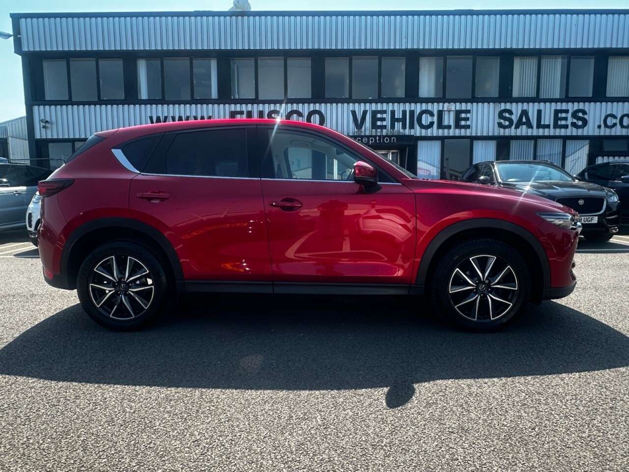 A 2018 MAZDA CX-5 2.2 SKYACTIV-D Sport Nav SUV 5dr Diesel Auto Euro 6 (s/s) (150 ps) A 2018 MAZDA CX-5 2.2 SKYACTIV-D Sport Nav SUV 5dr Diesel Auto Euro 6 (s/s) (150 ps)