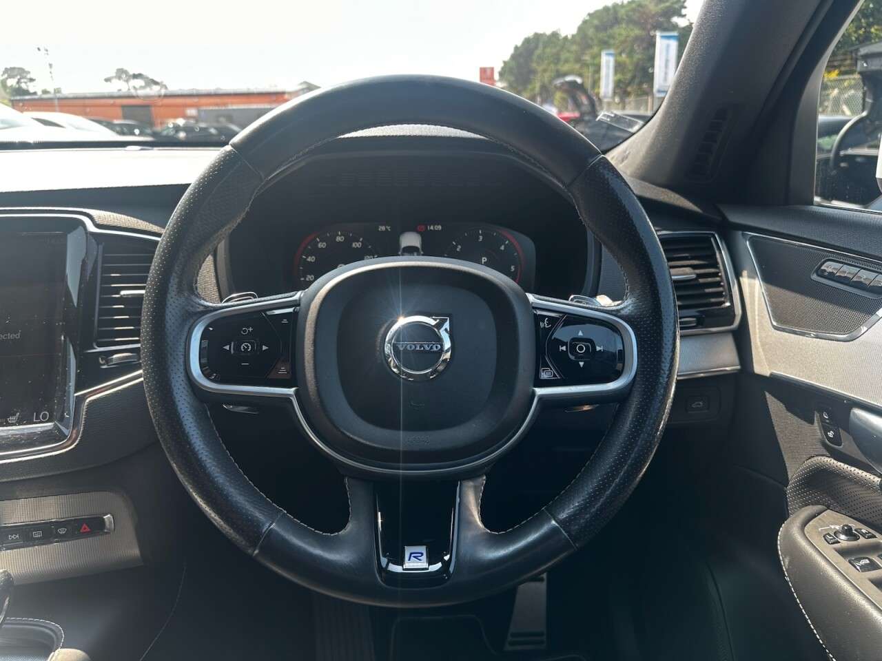 2017 VOLVO XC90 2017 VOLVO XC90