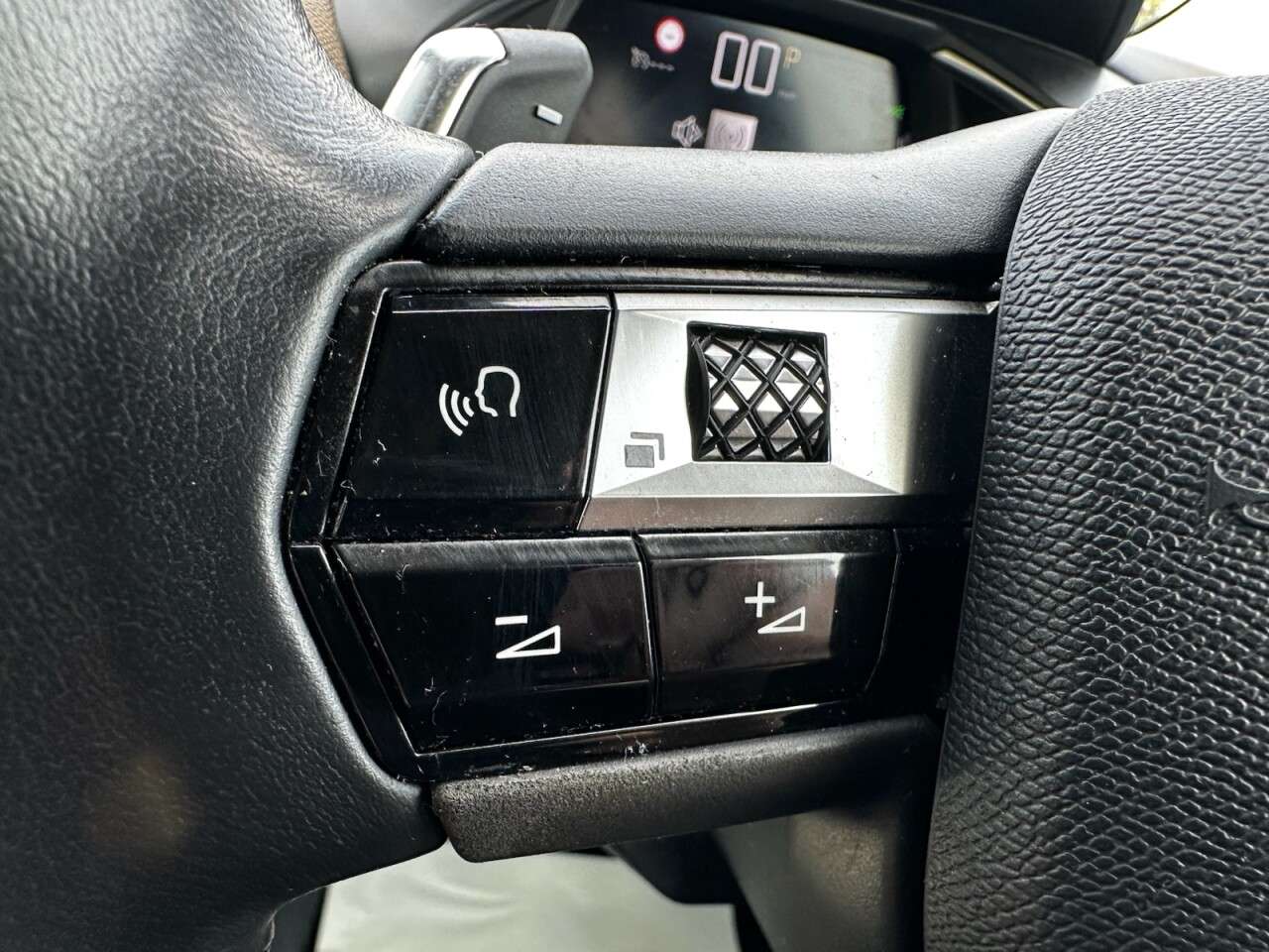 2019 DS AUTOMOBILES DS 3 2019 DS AUTOMOBILES DS 3