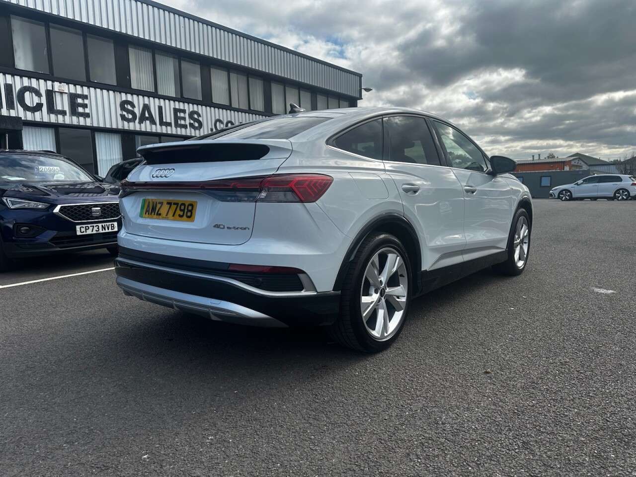 A 2023 AUDI Q4 E-TRON 40 S line Sportback 5dr Electric Auto 82kWh (204 ps) A 2023 AUDI Q4 E-TRON 40 S line Sportback 5dr Electric Auto 82kWh (204 ps)