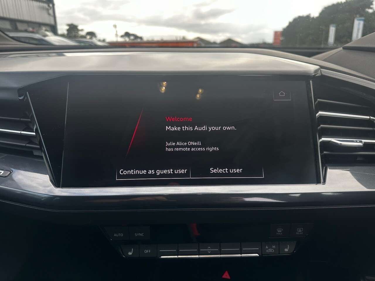 2023 AUDI Q4 E-TRON 2023 AUDI Q4 E-TRON