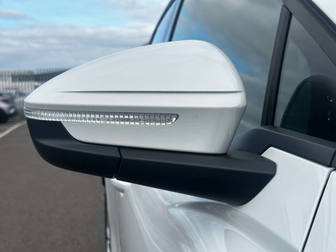 2023 AUDI Q4 E-TRON 2023 AUDI Q4 E-TRON