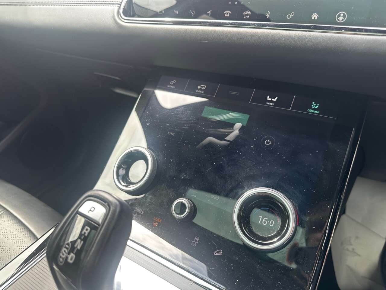 2020 LAND ROVER RANGE ROVER EVOQUE 2020 LAND ROVER RANGE ROVER EVOQUE