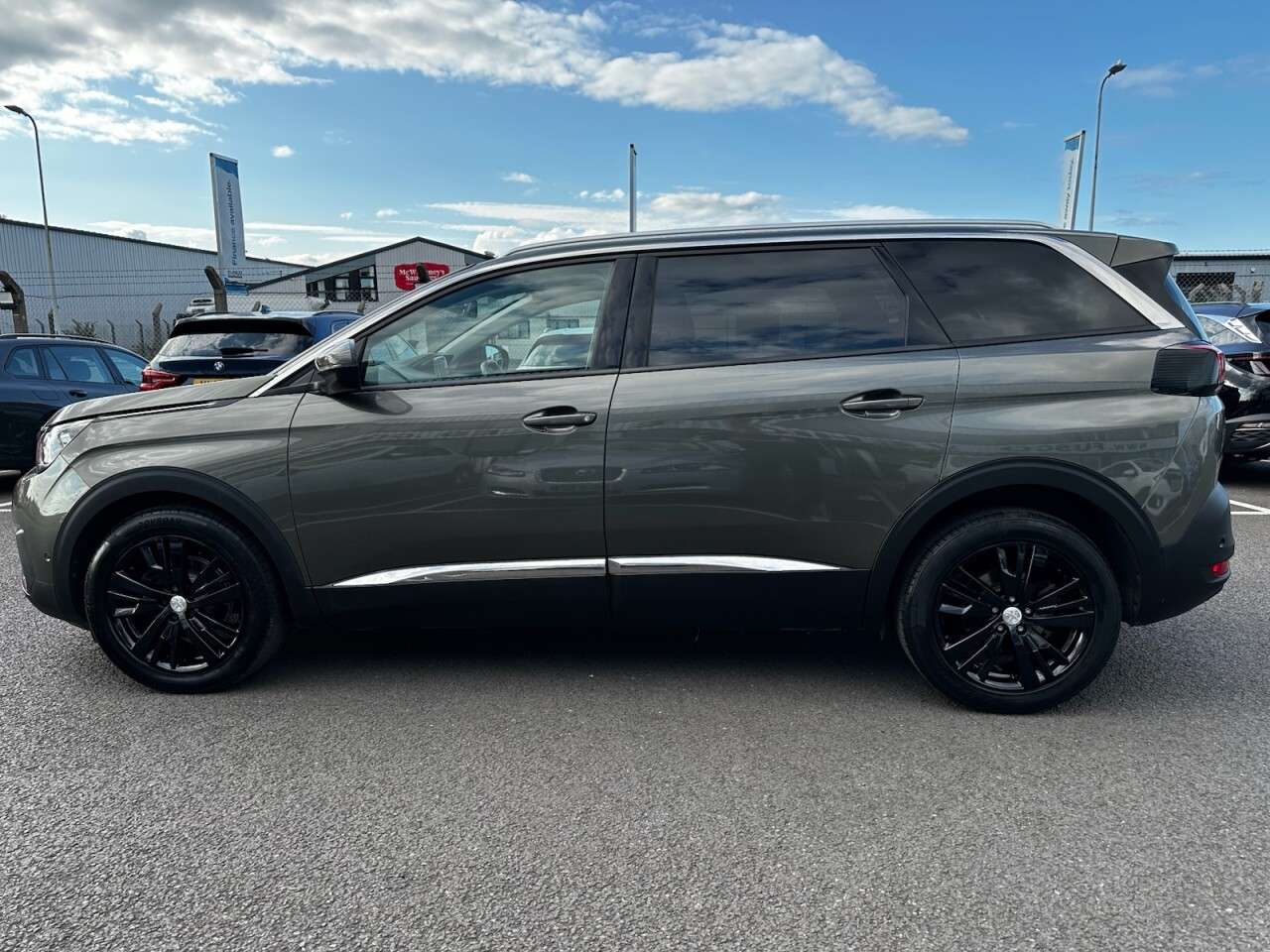 2018 PEUGEOT 5008 2018 PEUGEOT 5008