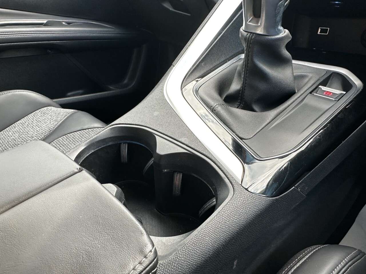 2018 PEUGEOT 5008 2018 PEUGEOT 5008