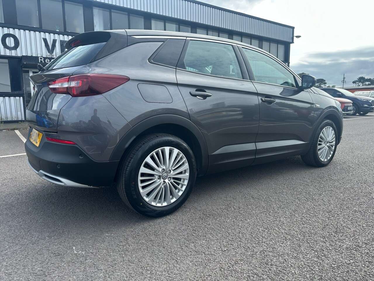 A 2019 VAUXHALL GRANDLAND X 1.5 Turbo D BlueInjection Tech Line Nav SUV 5dr Diesel Manual Euro 6 (s/s) A 2019 VAUXHALL GRANDLAND X 1.5 Turbo D BlueInjection Tech Line Nav SUV 5dr Diesel Manual Euro 6 (s/s)