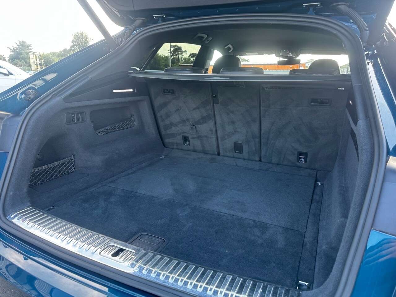 2020 AUDI Q8 2020 AUDI Q8