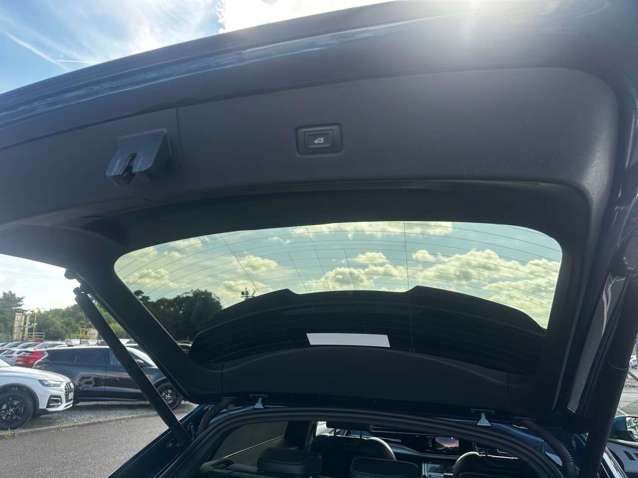 2020 AUDI Q8 2020 AUDI Q8